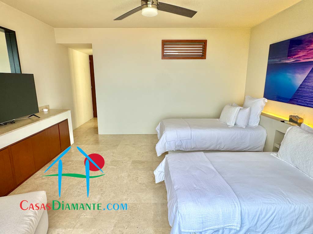 Real Diamante Villas del Sol Villa Turquesa 1 - Recámara cuatro 4